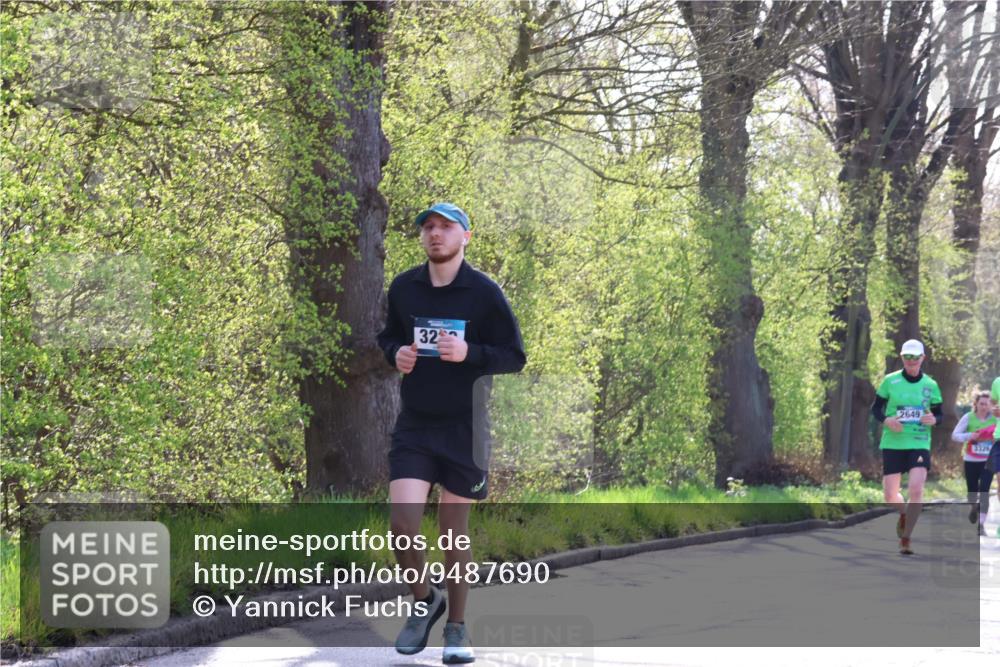 12.04.2026 - 45. Internationalen Wilhelmsburger Insellauf Yannick Fuchs http://msf.ph/oto/9487690 12.04.2026 10:38:21 Laufen 32, 2649, 3326 meine-sportfotos.de