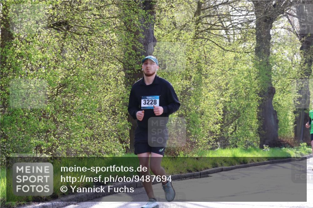 12.04.2026 - 45. Internationalen Wilhelmsburger Insellauf Yannick Fuchs http://msf.ph/oto/9487694 12.04.2026 10:38:21 Laufen 40, 3228 meine-sportfotos.de