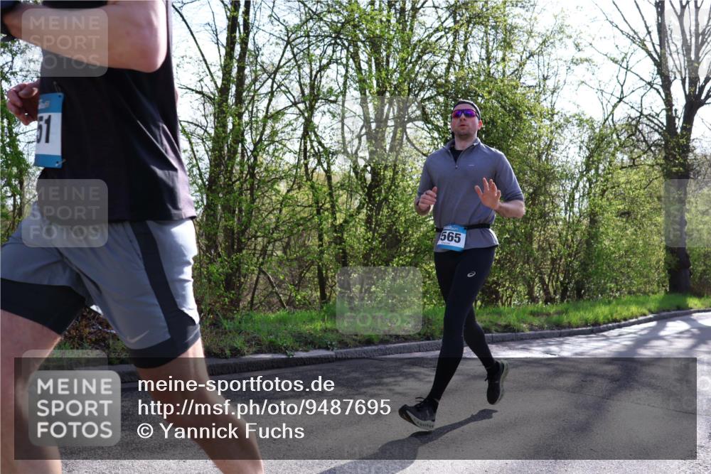 12.04.2026 - 45. Internationalen Wilhelmsburger Insellauf Yannick Fuchs http://msf.ph/oto/9487695 12.04.2026 10:32:37 Laufen 1, 565 meine-sportfotos.de