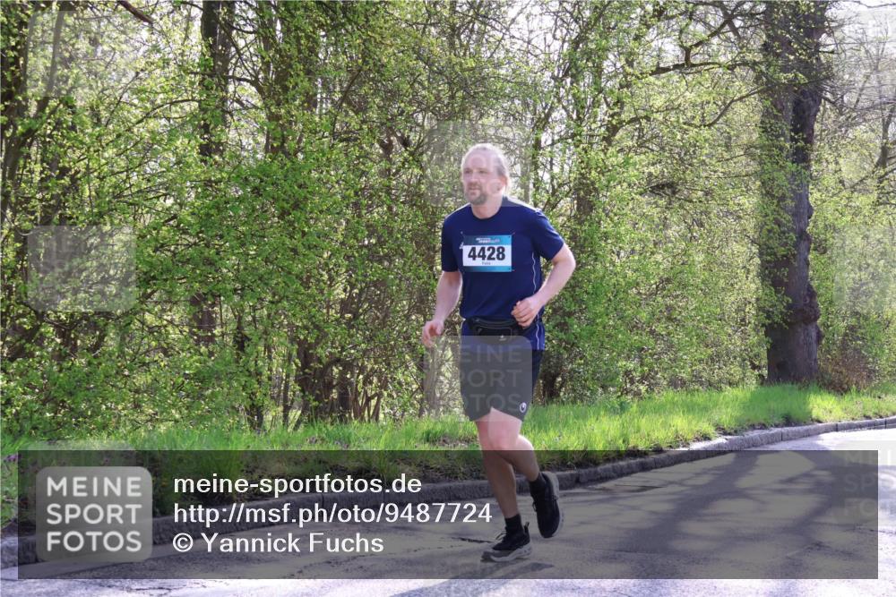 12.04.2026 - 45. Internationalen Wilhelmsburger Insellauf Yannick Fuchs http://msf.ph/oto/9487724 12.04.2026 10:32:42 Laufen 4428 meine-sportfotos.de