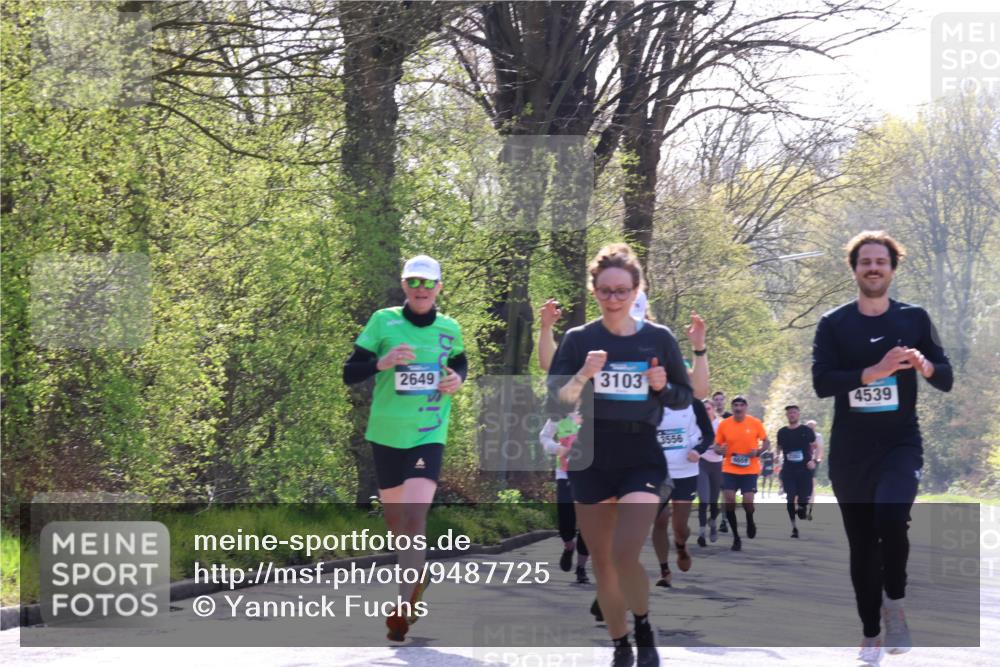 12.04.2026 - 45. Internationalen Wilhelmsburger Insellauf Yannick Fuchs http://msf.ph/oto/9487725 12.04.2026 10:38:23 Laufen 2649, 3103, 4539 meine-sportfotos.de