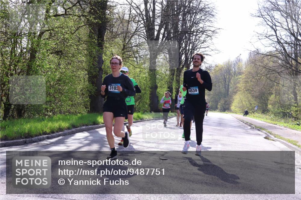 12.04.2026 - 45. Internationalen Wilhelmsburger Insellauf Yannick Fuchs http://msf.ph/oto/9487751 12.04.2026 10:38:25 Laufen 3103, 3326, 4539 meine-sportfotos.de