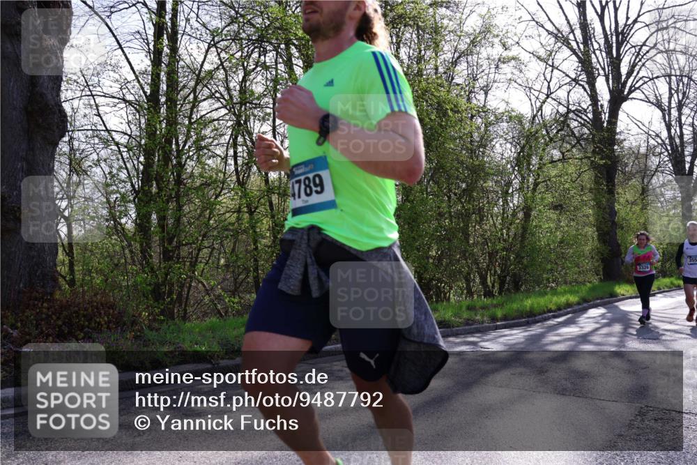 12.04.2026 - 45. Internationalen Wilhelmsburger Insellauf Yannick Fuchs http://msf.ph/oto/9487792 12.04.2026 10:38:29 Laufen 4789, 3326, 355 meine-sportfotos.de