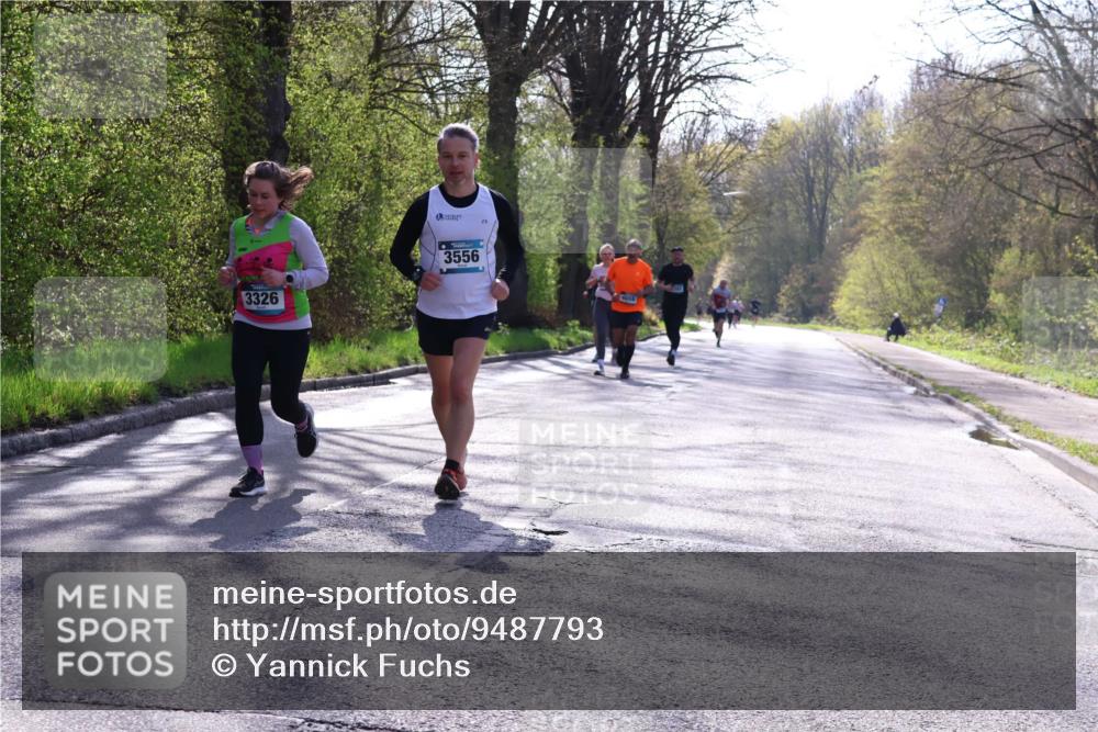 12.04.2026 - 45. Internationalen Wilhelmsburger Insellauf Yannick Fuchs http://msf.ph/oto/9487793 12.04.2026 10:38:29 Laufen 3326, 3556, 4659 meine-sportfotos.de