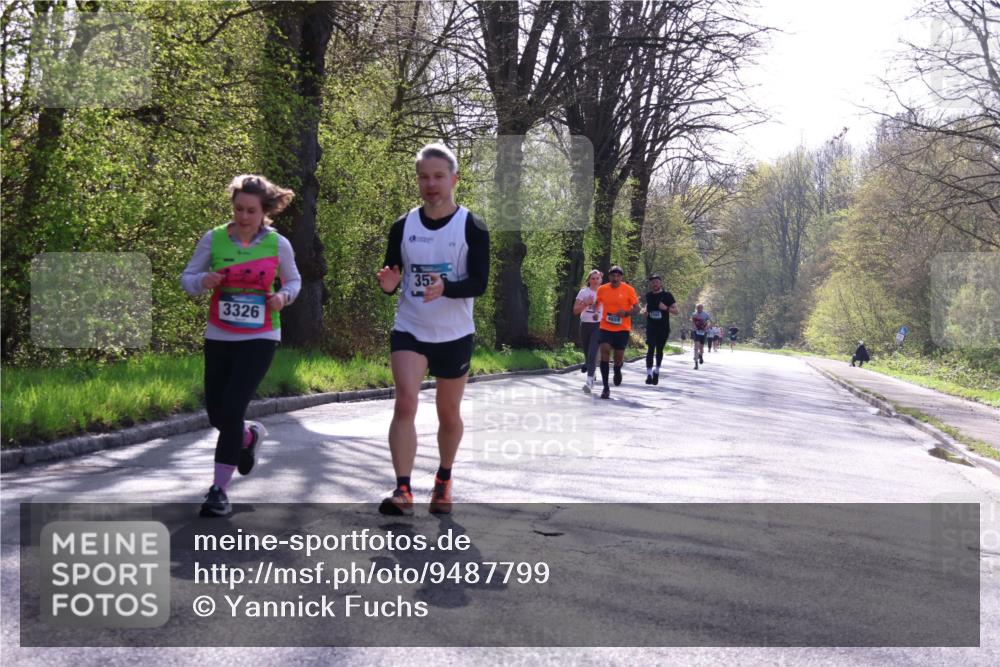 12.04.2026 - 45. Internationalen Wilhelmsburger Insellauf Yannick Fuchs http://msf.ph/oto/9487799 12.04.2026 10:38:29 Laufen 3326, 355 meine-sportfotos.de