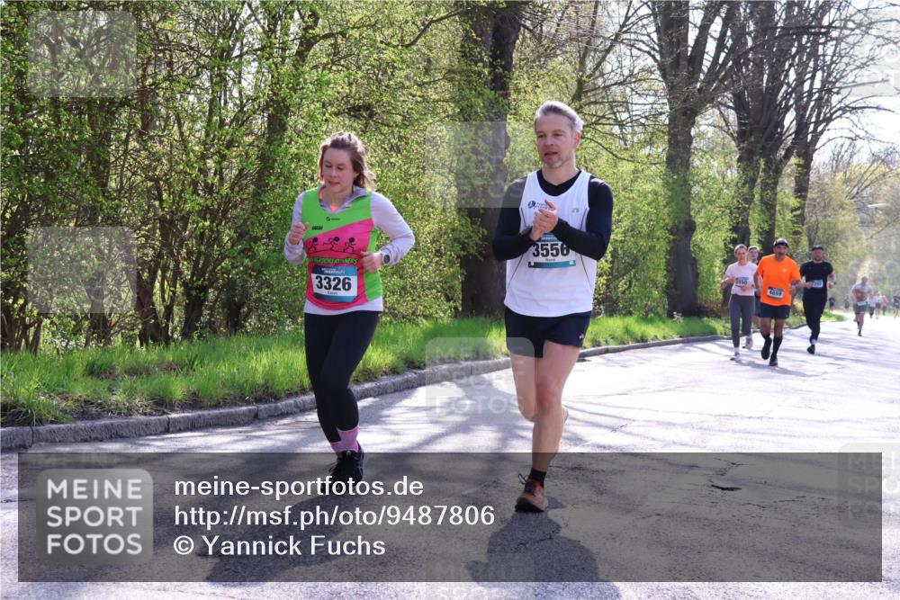 12.04.2026 - 45. Internationalen Wilhelmsburger Insellauf Yannick Fuchs http://msf.ph/oto/9487806 12.04.2026 10:38:30 Laufen 3326, 3556, 550, 4659 meine-sportfotos.de