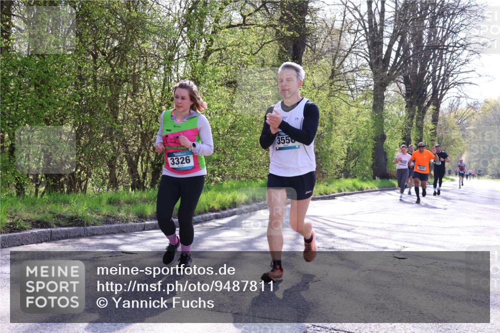 12.04.2026 - 45. Internationalen Wilhelmsburger Insellauf Yannick Fuchs http://msf.ph/oto/9487811 12.04.2026 10:38:30 Laufen 3326, 3550, 4659 meine-sportfotos.de