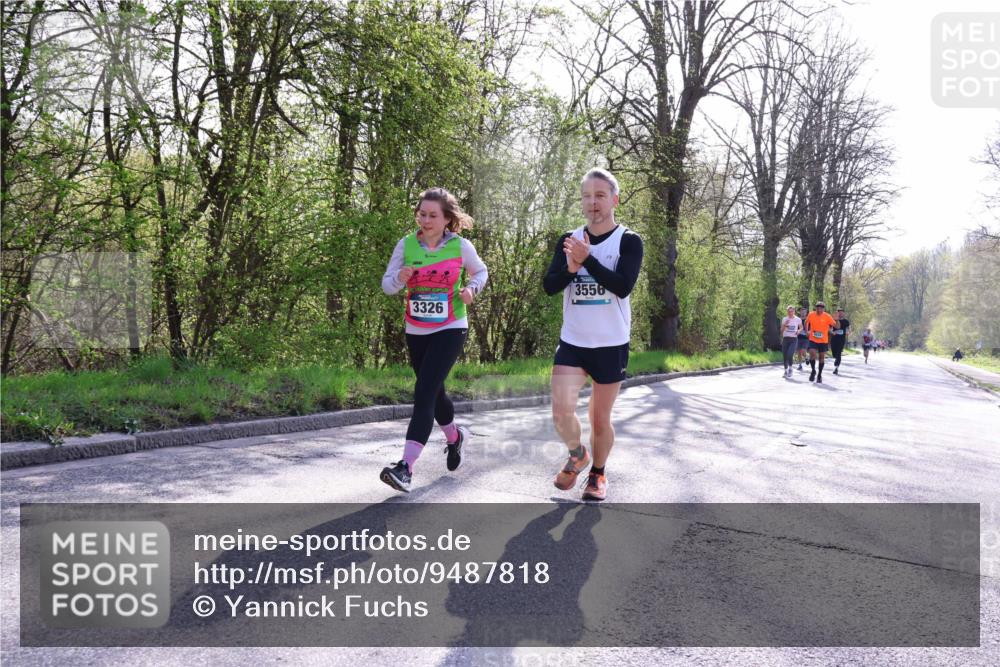 12.04.2026 - 45. Internationalen Wilhelmsburger Insellauf Yannick Fuchs http://msf.ph/oto/9487818 12.04.2026 10:38:31 Laufen 3326, 3556 meine-sportfotos.de