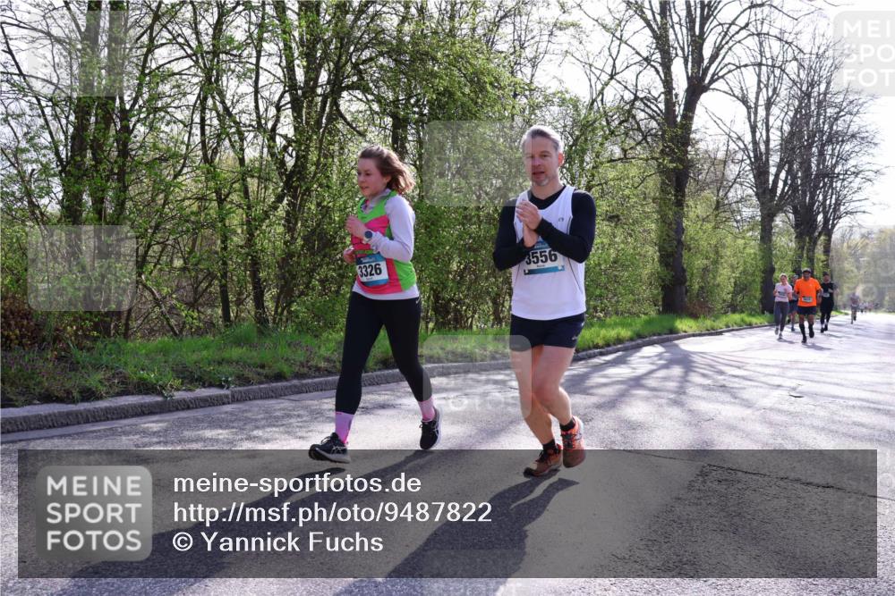 12.04.2026 - 45. Internationalen Wilhelmsburger Insellauf Yannick Fuchs http://msf.ph/oto/9487822 12.04.2026 10:38:31 Laufen 3326, 3556 meine-sportfotos.de