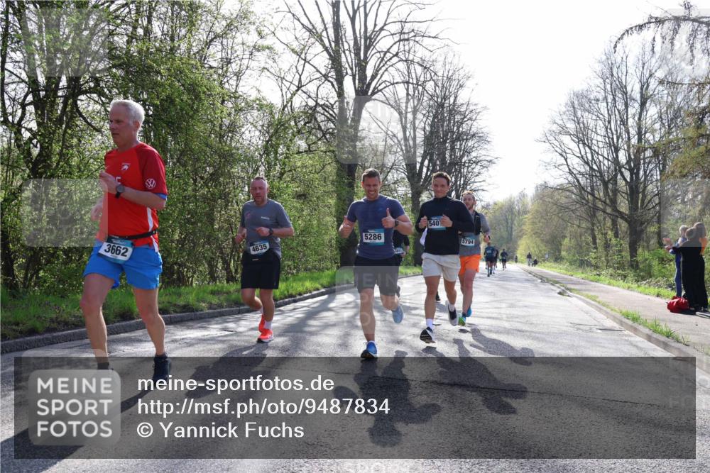 12.04.2026 - 45. Internationalen Wilhelmsburger Insellauf Yannick Fuchs http://msf.ph/oto/9487834 12.04.2026 10:32:51 Laufen 3662, 4635, 5407, 5286, 5794 meine-sportfotos.de