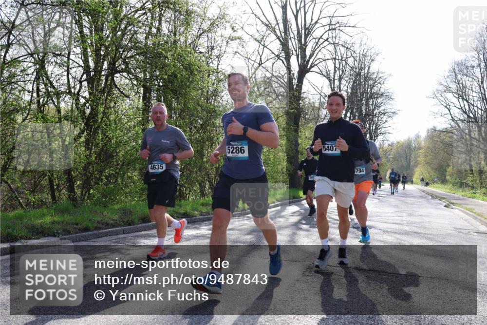 12.04.2026 - 45. Internationalen Wilhelmsburger Insellauf Yannick Fuchs http://msf.ph/oto/9487843 12.04.2026 10:32:51 Laufen 4635, 5286, 5407, 794 meine-sportfotos.de