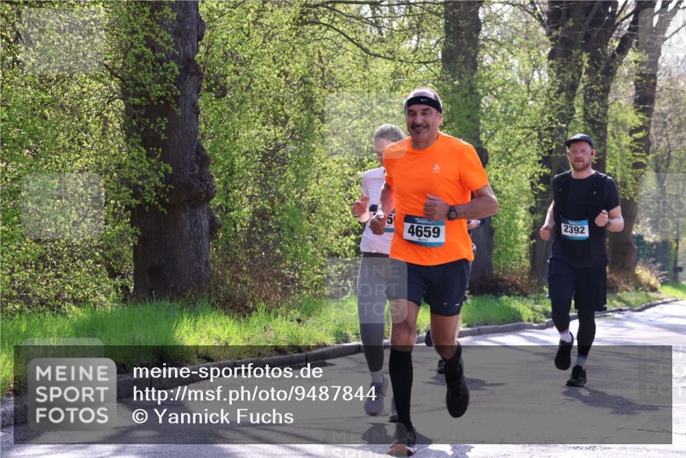 12.04.2026 - 45. Internationalen Wilhelmsburger Insellauf Yannick Fuchs http://msf.ph/oto/9487844 12.04.2026 10:38:33 Laufen 4659, 2392 meine-sportfotos.de