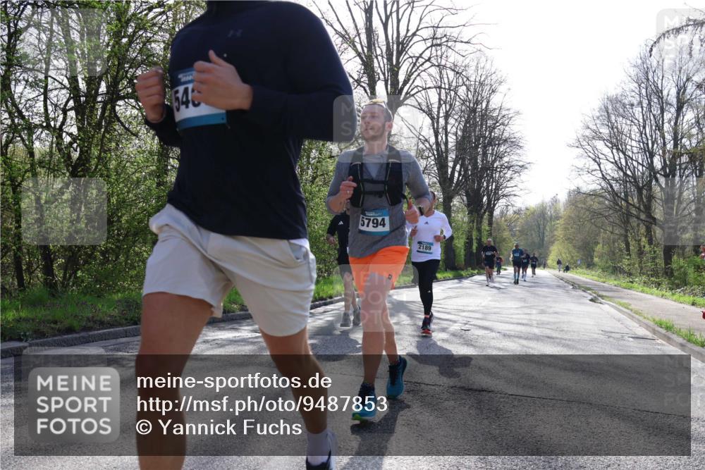12.04.2026 - 45. Internationalen Wilhelmsburger Insellauf Yannick Fuchs http://msf.ph/oto/9487853 12.04.2026 10:32:52 Laufen 54, 5794, 2189 meine-sportfotos.de