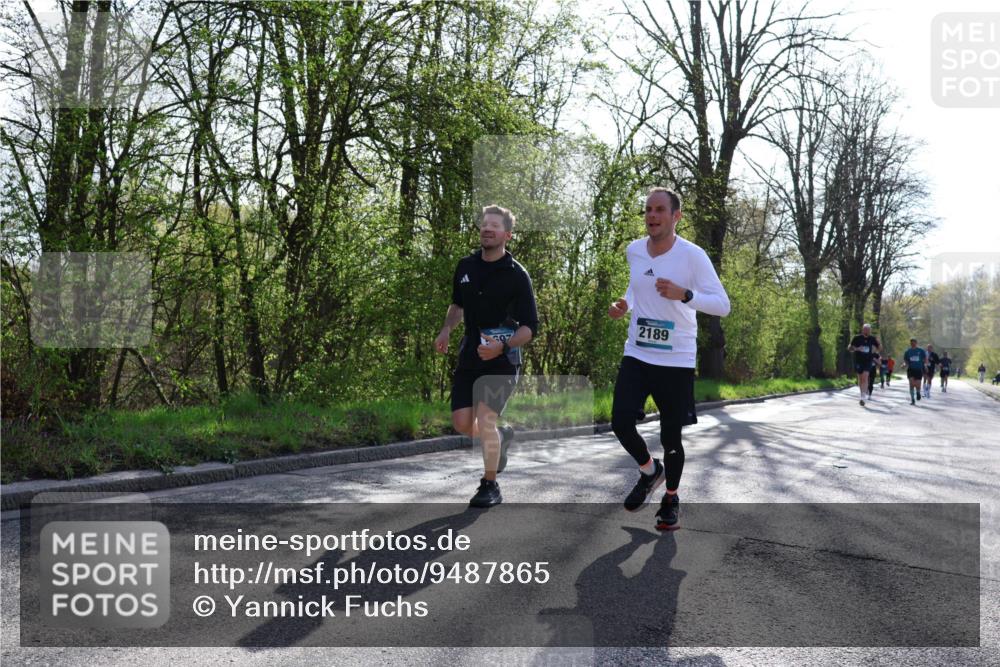 12.04.2026 - 45. Internationalen Wilhelmsburger Insellauf Yannick Fuchs http://msf.ph/oto/9487865 12.04.2026 10:32:53 Laufen 2189 meine-sportfotos.de