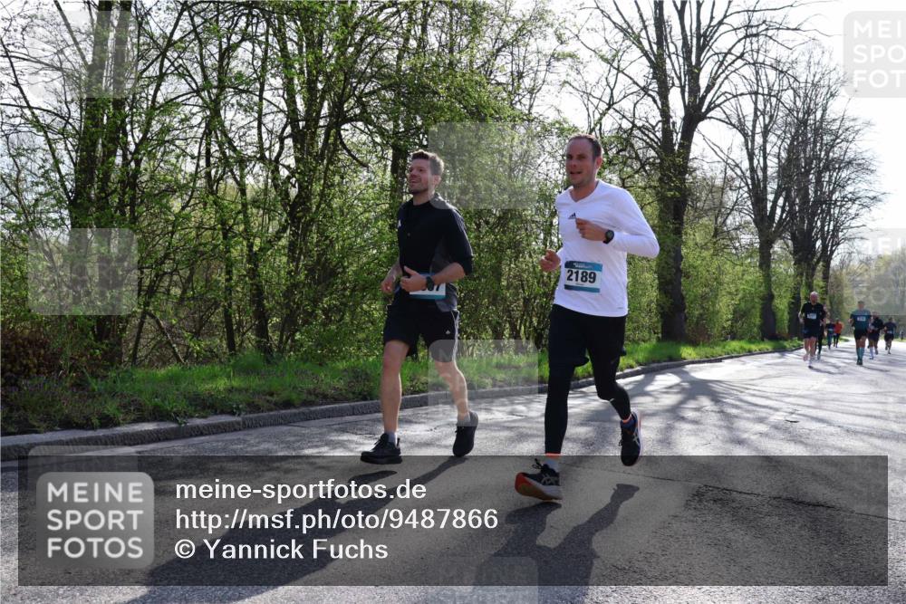 12.04.2026 - 45. Internationalen Wilhelmsburger Insellauf Yannick Fuchs http://msf.ph/oto/9487866 12.04.2026 10:32:53 Laufen 2189 meine-sportfotos.de