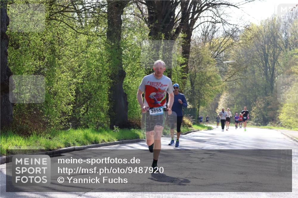 12.04.2026 - 45. Internationalen Wilhelmsburger Insellauf Yannick Fuchs http://msf.ph/oto/9487920 12.04.2026 10:38:41 Laufen 2016, 3855 meine-sportfotos.de
