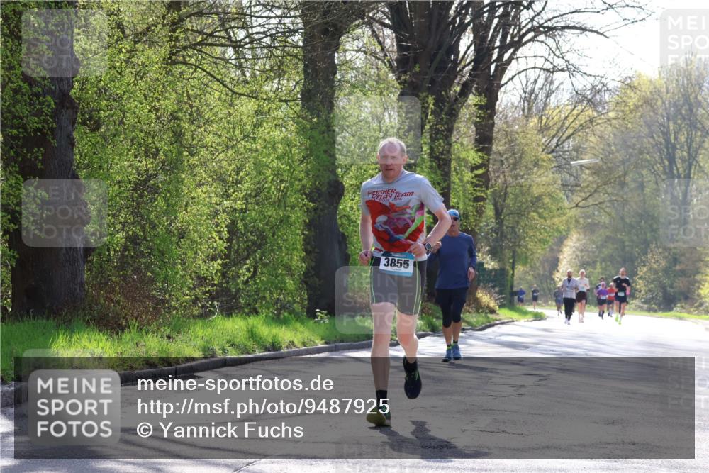 12.04.2026 - 45. Internationalen Wilhelmsburger Insellauf Yannick Fuchs http://msf.ph/oto/9487925 12.04.2026 10:38:41 Laufen 3855 meine-sportfotos.de