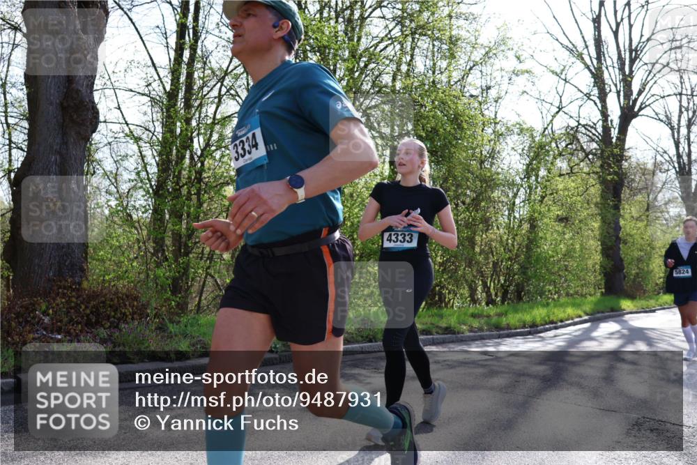 12.04.2026 - 45. Internationalen Wilhelmsburger Insellauf Yannick Fuchs http://msf.ph/oto/9487931 12.04.2026 10:33:00 Laufen 3334, 4333, 5824 meine-sportfotos.de