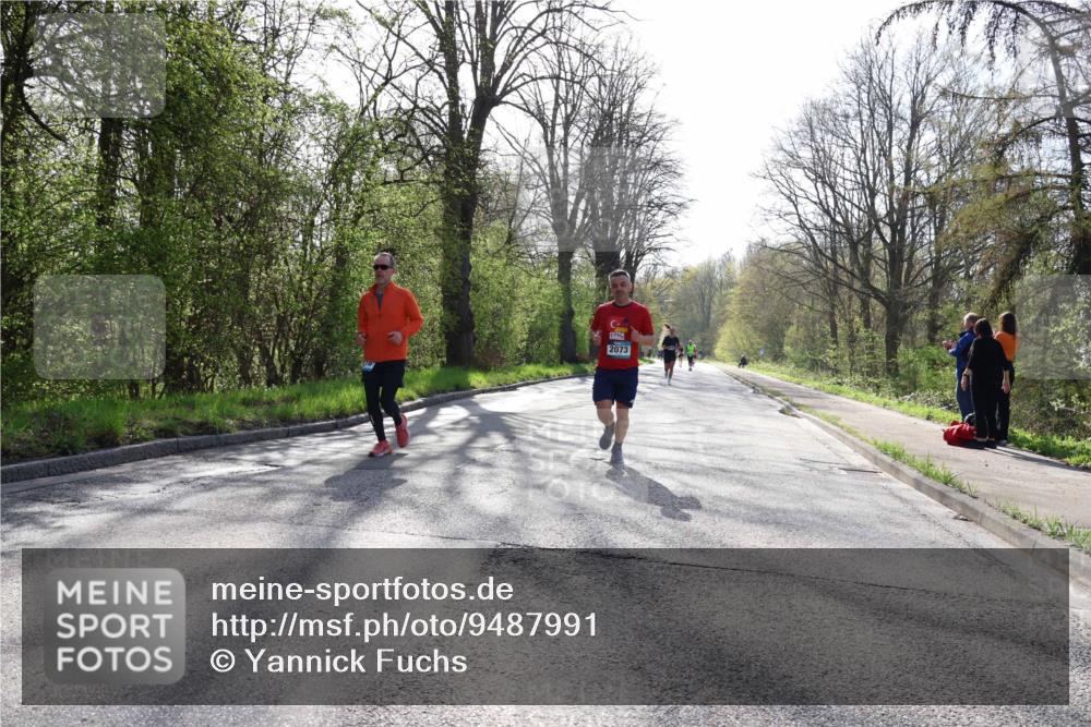 12.04.2026 - 45. Internationalen Wilhelmsburger Insellauf Yannick Fuchs http://msf.ph/oto/9487991 12.04.2026 10:33:08 Laufen 2073 meine-sportfotos.de