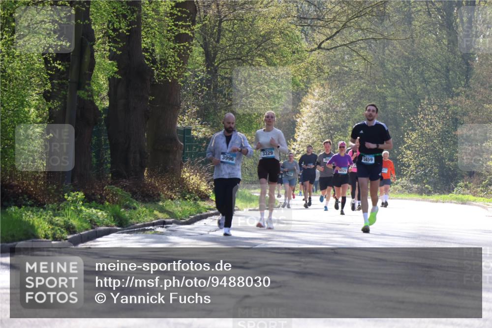 12.04.2026 - 45. Internationalen Wilhelmsburger Insellauf Yannick Fuchs http://msf.ph/oto/9488030 12.04.2026 10:38:51 Laufen 3996, 3329, 2935, 4929, 3459, 671 meine-sportfotos.de