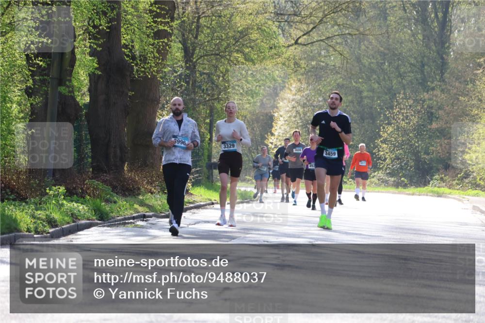 12.04.2026 - 45. Internationalen Wilhelmsburger Insellauf Yannick Fuchs http://msf.ph/oto/9488037 12.04.2026 10:38:52 Laufen 3996, 3329, 2935, 3608, 492, 3459, 5671 meine-sportfotos.de