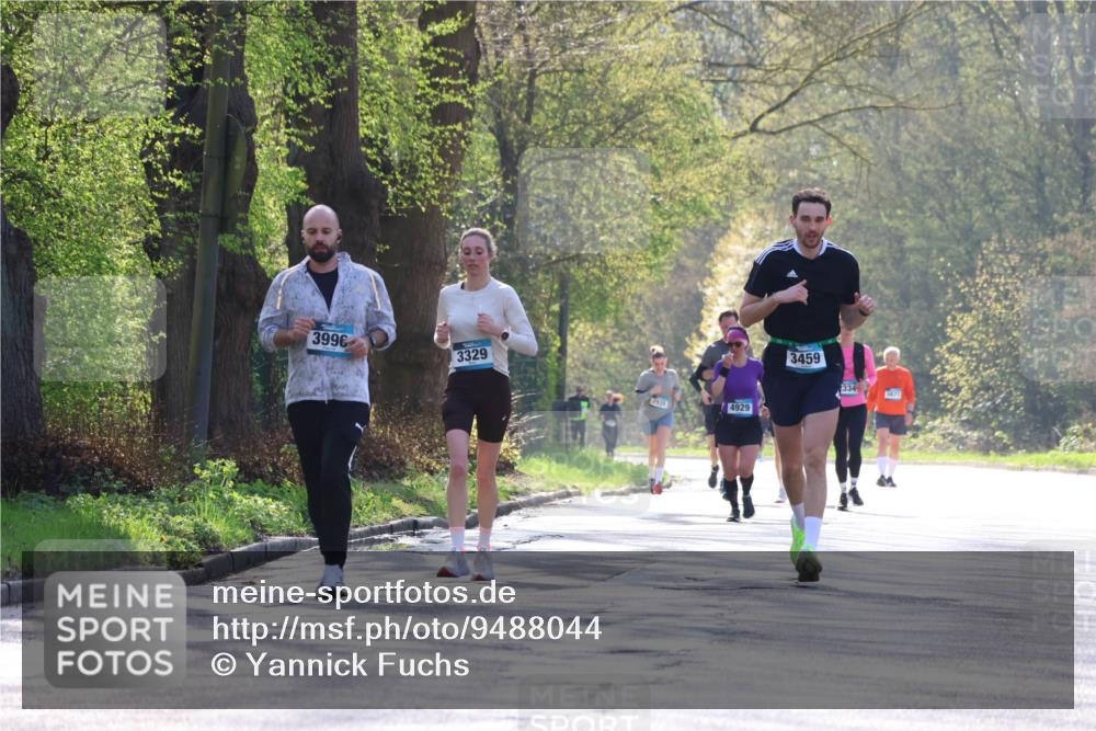 12.04.2026 - 45. Internationalen Wilhelmsburger Insellauf Yannick Fuchs http://msf.ph/oto/9488044 12.04.2026 10:38:55 Laufen 3996, 3329, 2935, 4929, 3459, 334, 5671 meine-sportfotos.de