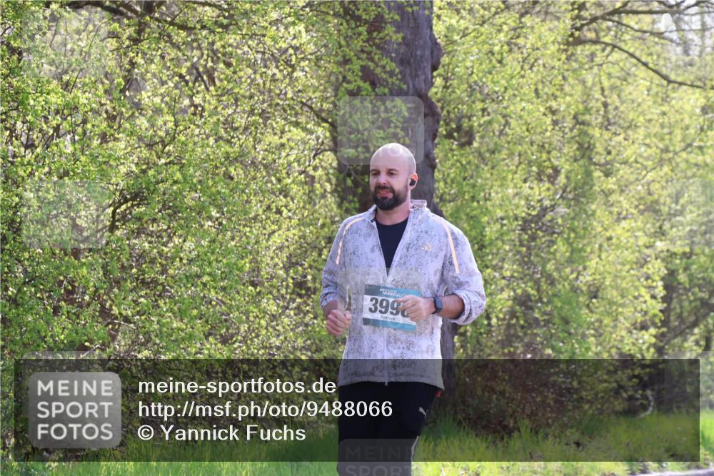 12.04.2026 - 45. Internationalen Wilhelmsburger Insellauf Yannick Fuchs http://msf.ph/oto/9488066 12.04.2026 10:39:02 Laufen 399 meine-sportfotos.de