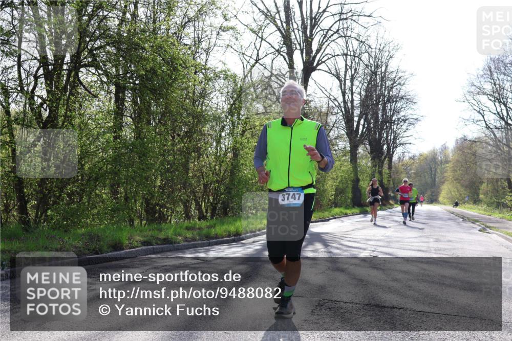 12.04.2026 - 45. Internationalen Wilhelmsburger Insellauf Yannick Fuchs http://msf.ph/oto/9488082 12.04.2026 10:33:24 Laufen 3747 meine-sportfotos.de