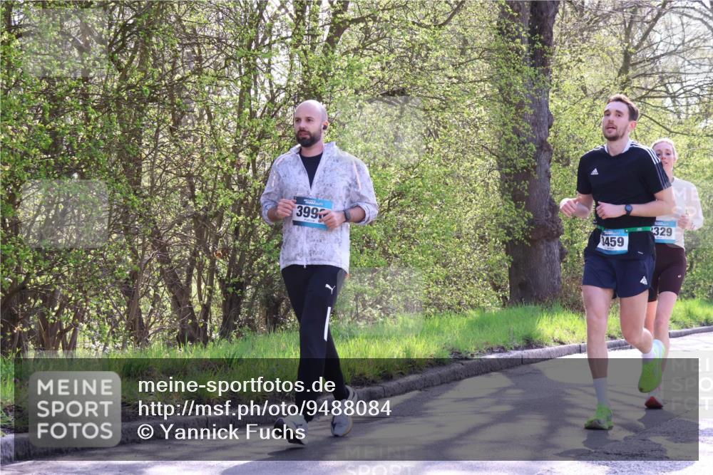 12.04.2026 - 45. Internationalen Wilhelmsburger Insellauf Yannick Fuchs http://msf.ph/oto/9488084 12.04.2026 10:39:03 Laufen 399, 3459, 329 meine-sportfotos.de