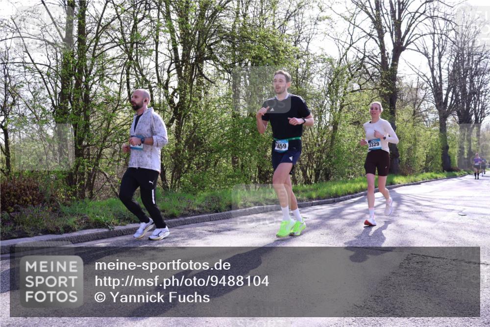 12.04.2026 - 45. Internationalen Wilhelmsburger Insellauf Yannick Fuchs http://msf.ph/oto/9488104 12.04.2026 10:39:05 Laufen 1459, 3329 meine-sportfotos.de