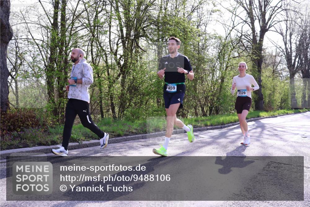 12.04.2026 - 45. Internationalen Wilhelmsburger Insellauf Yannick Fuchs http://msf.ph/oto/9488106 12.04.2026 10:39:05 Laufen 3459, 3329 meine-sportfotos.de