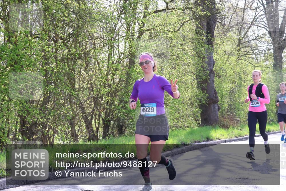 12.04.2026 - 45. Internationalen Wilhelmsburger Insellauf Yannick Fuchs http://msf.ph/oto/9488127 12.04.2026 10:39:12 Laufen 4929, 2334, 3608 meine-sportfotos.de