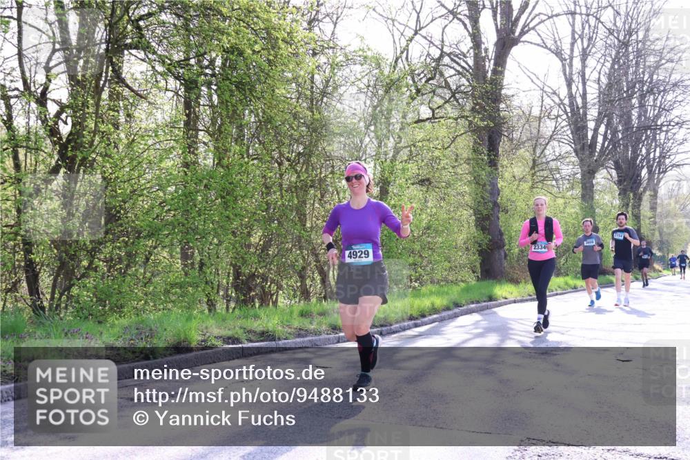 12.04.2026 - 45. Internationalen Wilhelmsburger Insellauf Yannick Fuchs http://msf.ph/oto/9488133 12.04.2026 10:39:12 Laufen 4929, 2334, 2154 meine-sportfotos.de