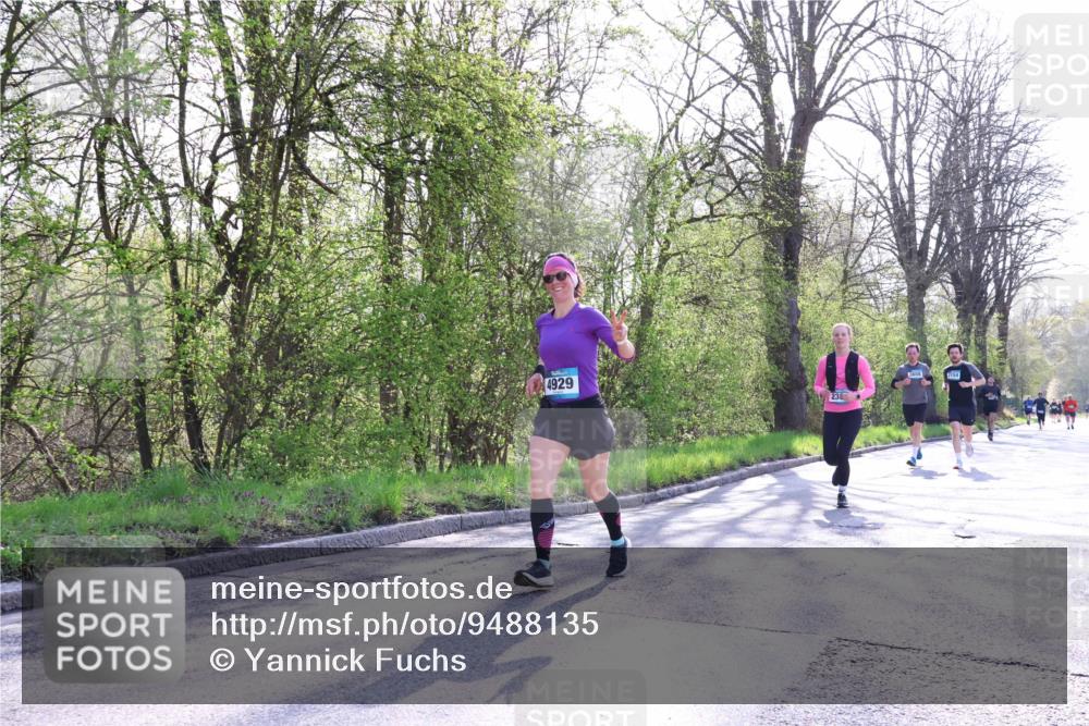 12.04.2026 - 45. Internationalen Wilhelmsburger Insellauf Yannick Fuchs http://msf.ph/oto/9488135 12.04.2026 10:39:12 Laufen 4929, 23, 2154 meine-sportfotos.de
