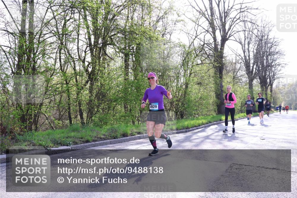 12.04.2026 - 45. Internationalen Wilhelmsburger Insellauf Yannick Fuchs http://msf.ph/oto/9488138 12.04.2026 10:39:12 Laufen 4929, 2334, 2154 meine-sportfotos.de