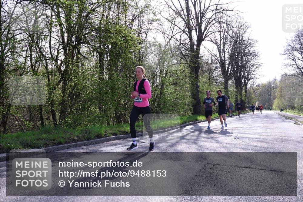 12.04.2026 - 45. Internationalen Wilhelmsburger Insellauf Yannick Fuchs http://msf.ph/oto/9488153 12.04.2026 10:39:14 Laufen 2334, 3608, 2154 meine-sportfotos.de