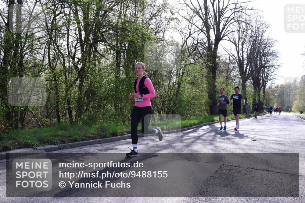 12.04.2026 - 45. Internationalen Wilhelmsburger Insellauf Yannick Fuchs http://msf.ph/oto/9488155 12.04.2026 10:39:14 Laufen 3608, 2154 meine-sportfotos.de