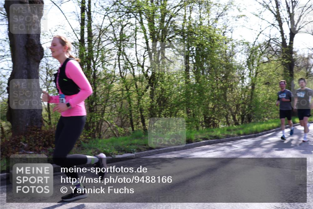 12.04.2026 - 45. Internationalen Wilhelmsburger Insellauf Yannick Fuchs http://msf.ph/oto/9488166 12.04.2026 10:39:15 Laufen  meine-sportfotos.de