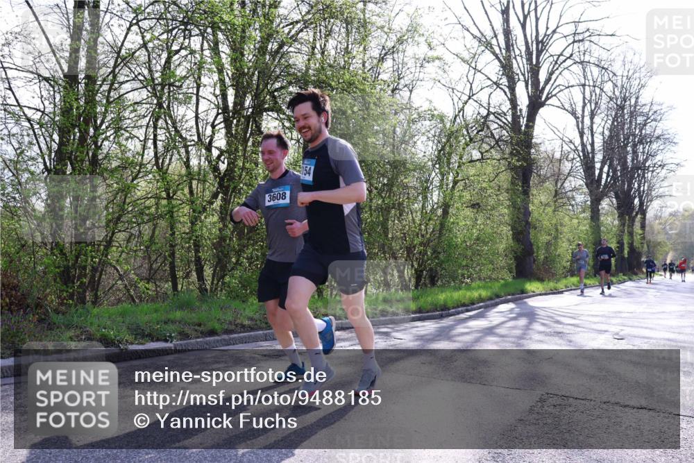 12.04.2026 - 45. Internationalen Wilhelmsburger Insellauf Yannick Fuchs http://msf.ph/oto/9488185 12.04.2026 10:39:16 Laufen 3608 meine-sportfotos.de