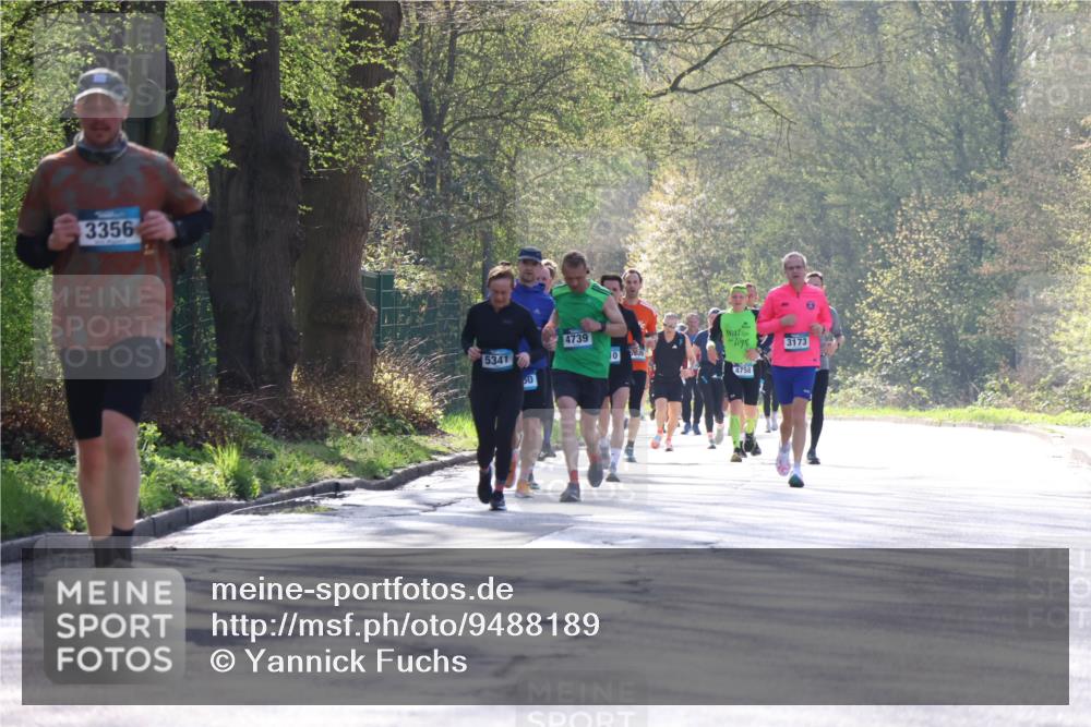 12.04.2026 - 45. Internationalen Wilhelmsburger Insellauf Yannick Fuchs http://msf.ph/oto/9488189 12.04.2026 10:33:33 Laufen 3356, 5341, 60, 4739, 3173, 10, 4758 meine-sportfotos.de