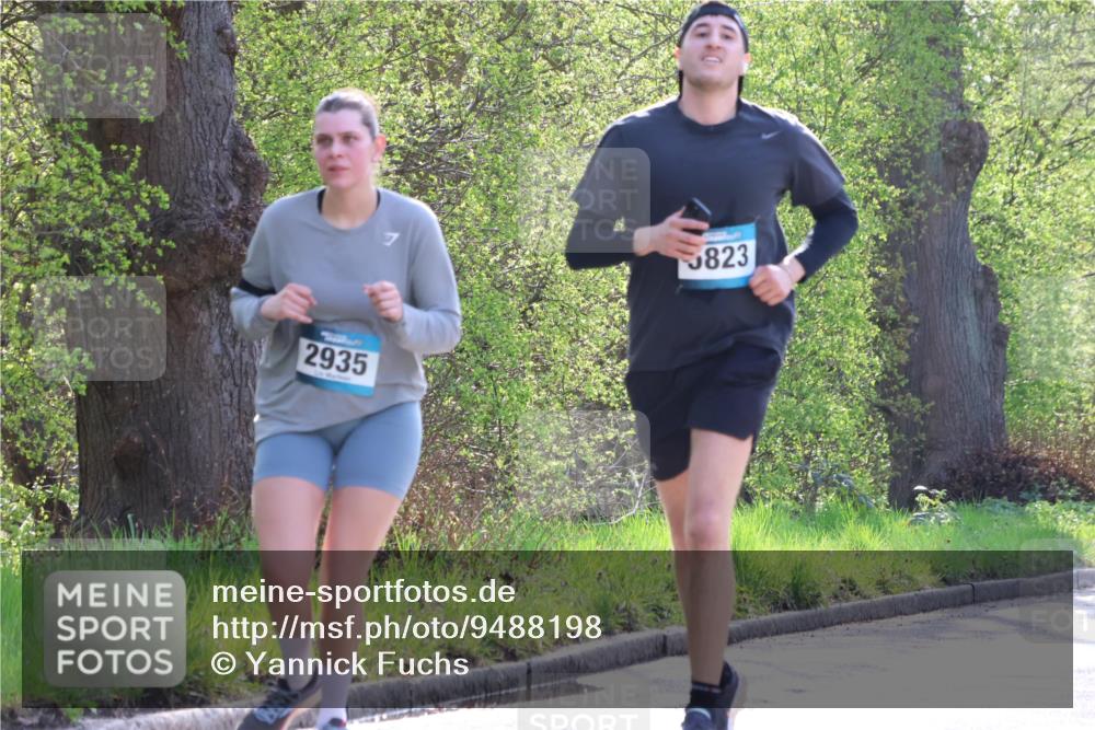 12.04.2026 - 45. Internationalen Wilhelmsburger Insellauf Yannick Fuchs http://msf.ph/oto/9488198 12.04.2026 10:39:18 Laufen 2935, 823 meine-sportfotos.de