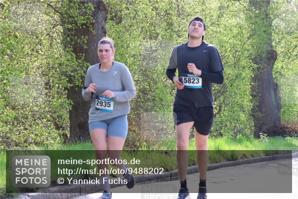 12.04.2026 - 45. Internationalen Wilhelmsburger Insellauf Yannick Fuchs http://msf.ph/oto/9488202 12.04.2026 10:39:18 Laufen 2935, 5823 meine-sportfotos.de