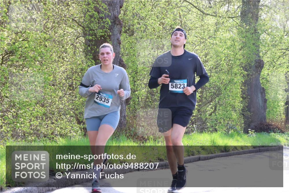12.04.2026 - 45. Internationalen Wilhelmsburger Insellauf Yannick Fuchs http://msf.ph/oto/9488207 12.04.2026 10:39:19 Laufen 2935, 5823 meine-sportfotos.de
