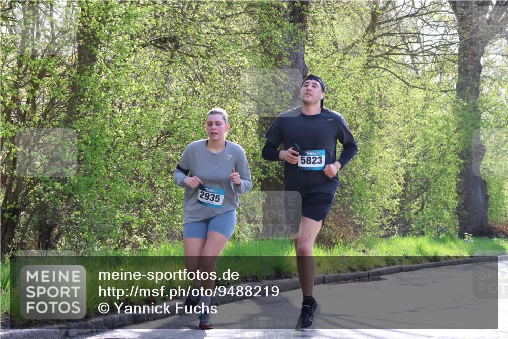 12.04.2026 - 45. Internationalen Wilhelmsburger Insellauf Yannick Fuchs http://msf.ph/oto/9488219 12.04.2026 10:39:19 Laufen 2935, 5823 meine-sportfotos.de