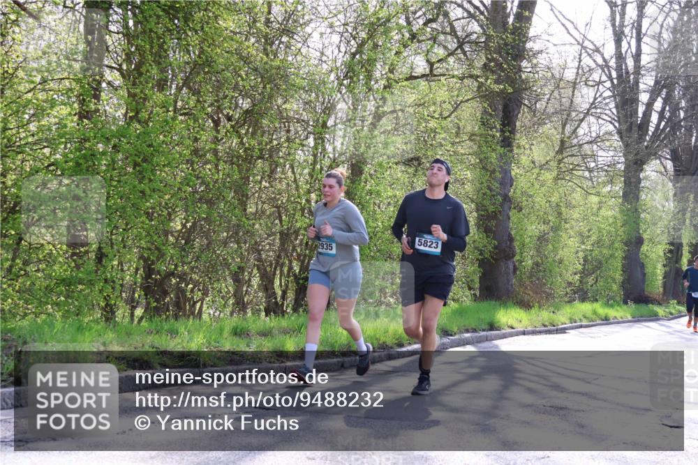 12.04.2026 - 45. Internationalen Wilhelmsburger Insellauf Yannick Fuchs http://msf.ph/oto/9488232 12.04.2026 10:39:20 Laufen 2935, 5823 meine-sportfotos.de