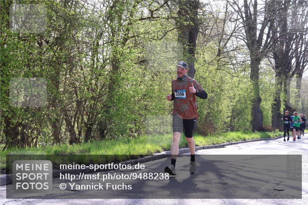 12.04.2026 - 45. Internationalen Wilhelmsburger Insellauf Yannick Fuchs http://msf.ph/oto/9488238 12.04.2026 10:33:38 Laufen 3356 meine-sportfotos.de