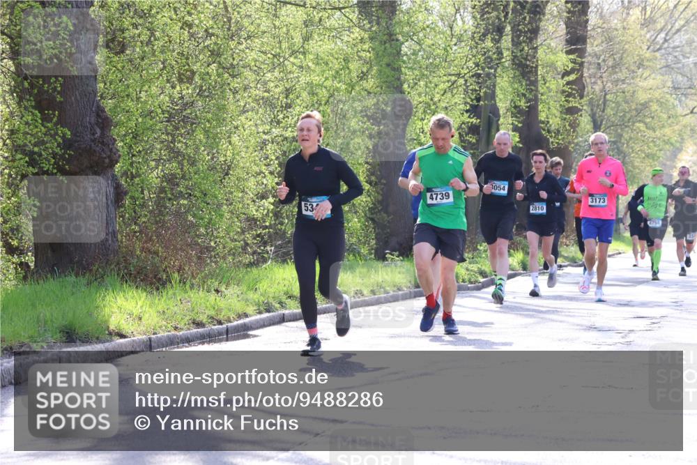 12.04.2026 - 45. Internationalen Wilhelmsburger Insellauf Yannick Fuchs http://msf.ph/oto/9488286 12.04.2026 10:33:42 Laufen 53, 4739, 3054, 3173, 2810, 4758 meine-sportfotos.de