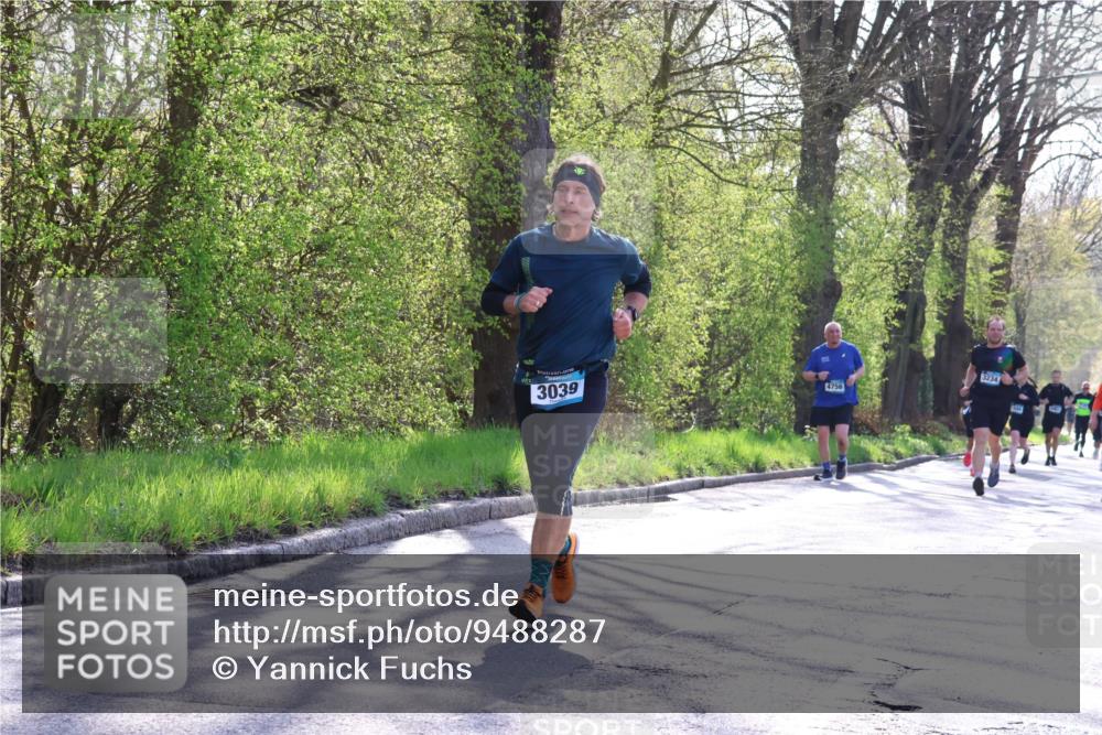 12.04.2026 - 45. Internationalen Wilhelmsburger Insellauf Yannick Fuchs http://msf.ph/oto/9488287 12.04.2026 10:39:26 Laufen 3039, 4756, 3234 meine-sportfotos.de