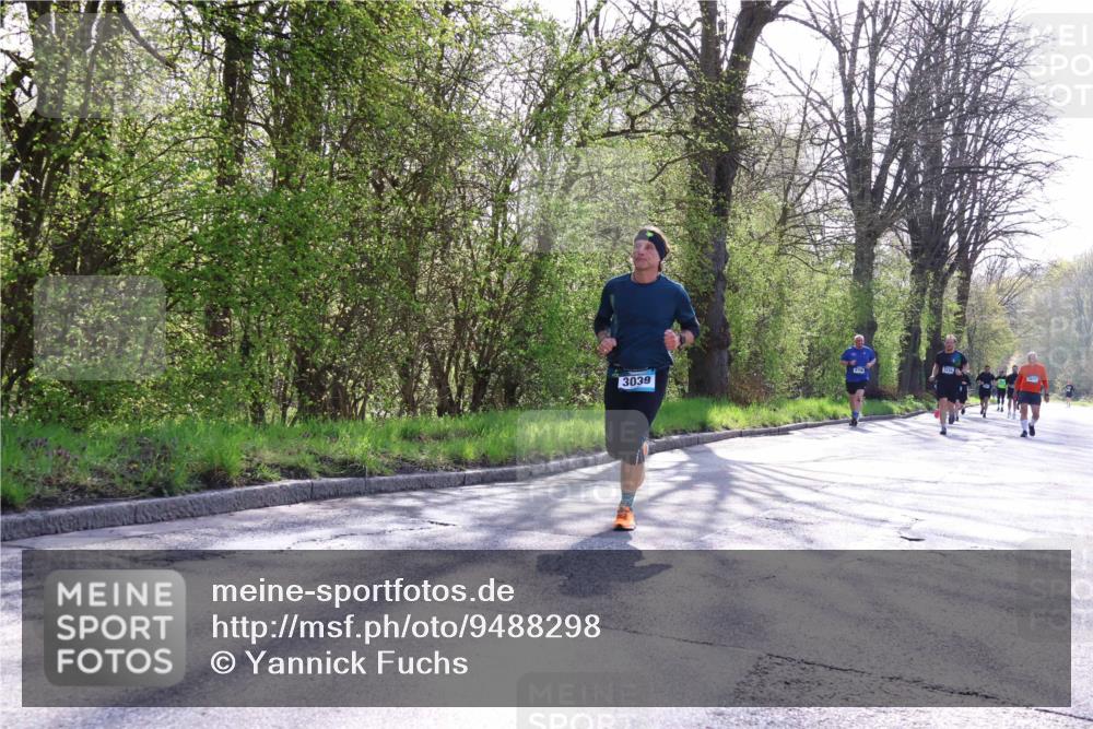 12.04.2026 - 45. Internationalen Wilhelmsburger Insellauf Yannick Fuchs http://msf.ph/oto/9488298 12.04.2026 10:39:27 Laufen 3039 meine-sportfotos.de