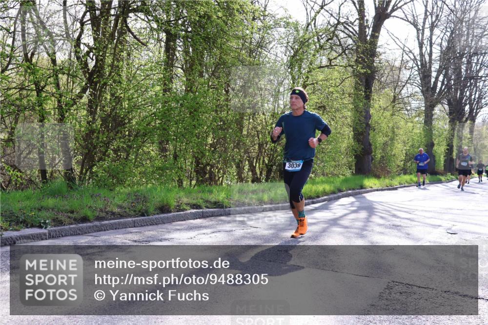 12.04.2026 - 45. Internationalen Wilhelmsburger Insellauf Yannick Fuchs http://msf.ph/oto/9488305 12.04.2026 10:39:27 Laufen 3039 meine-sportfotos.de